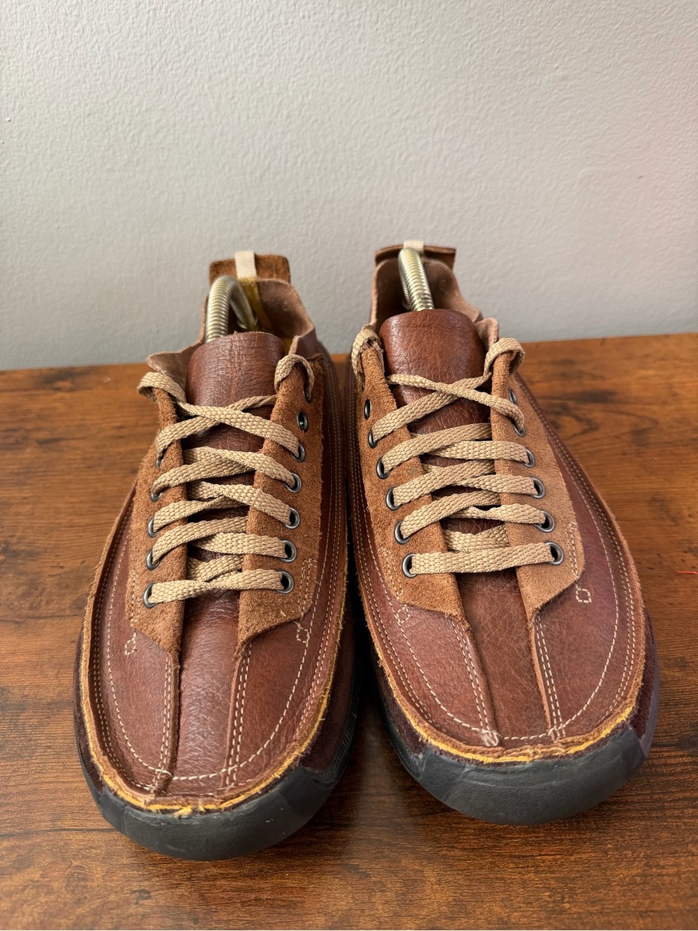 Timberland Men’s Brown Leather Lace-Up Casual Shoes Round Toe Size 11M 69510